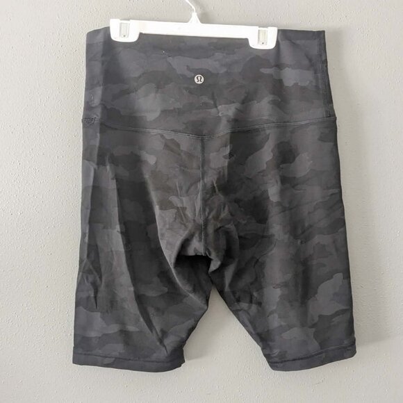 Align Super High Rise Short *10" - Picture 2 of 4